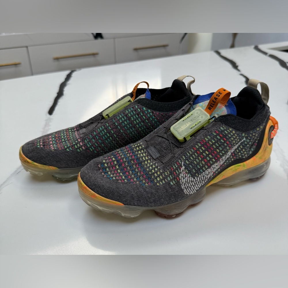 Like New - Nike Air Vapormax FlyKnit - FlyEase Lacing - RARE Multicolor